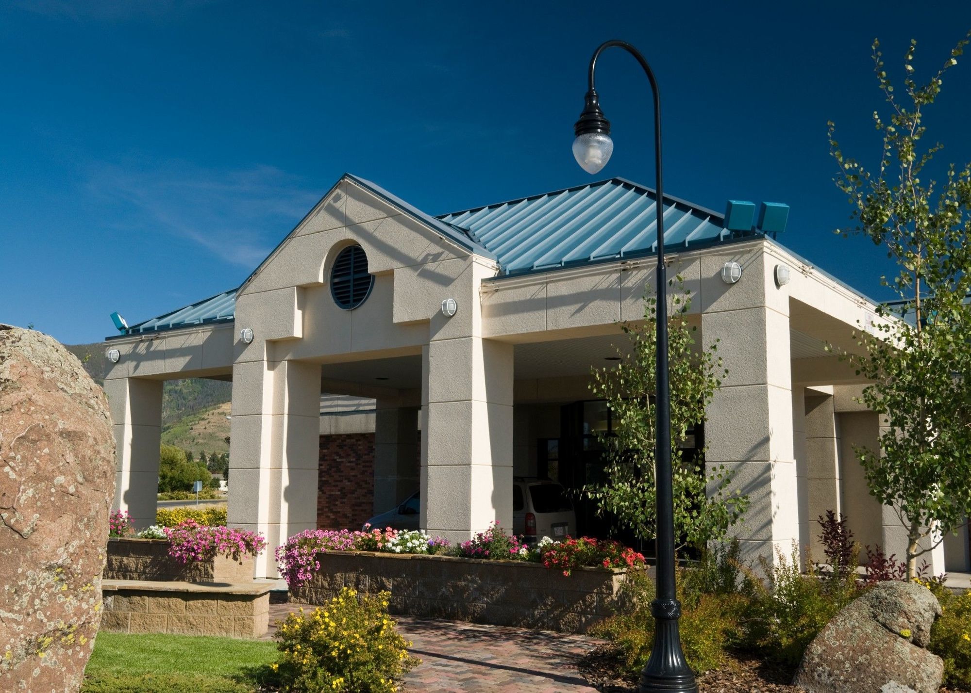 Best Western Plus Butte Plaza Inn Exterior photo